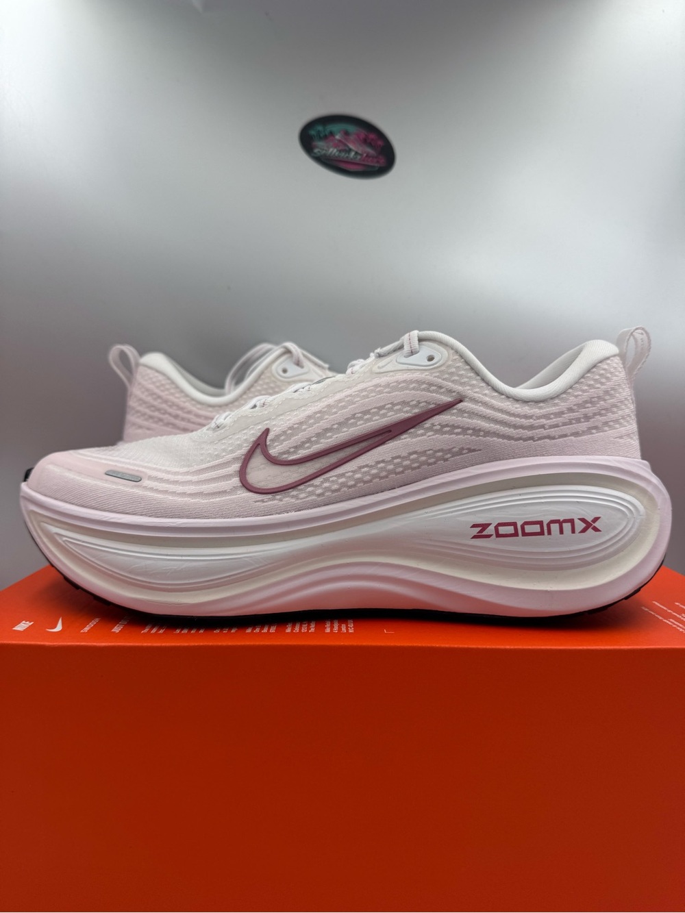 Nike Vomero Plus White Peony Pearl Pink BRAND NEW Size 11 Women